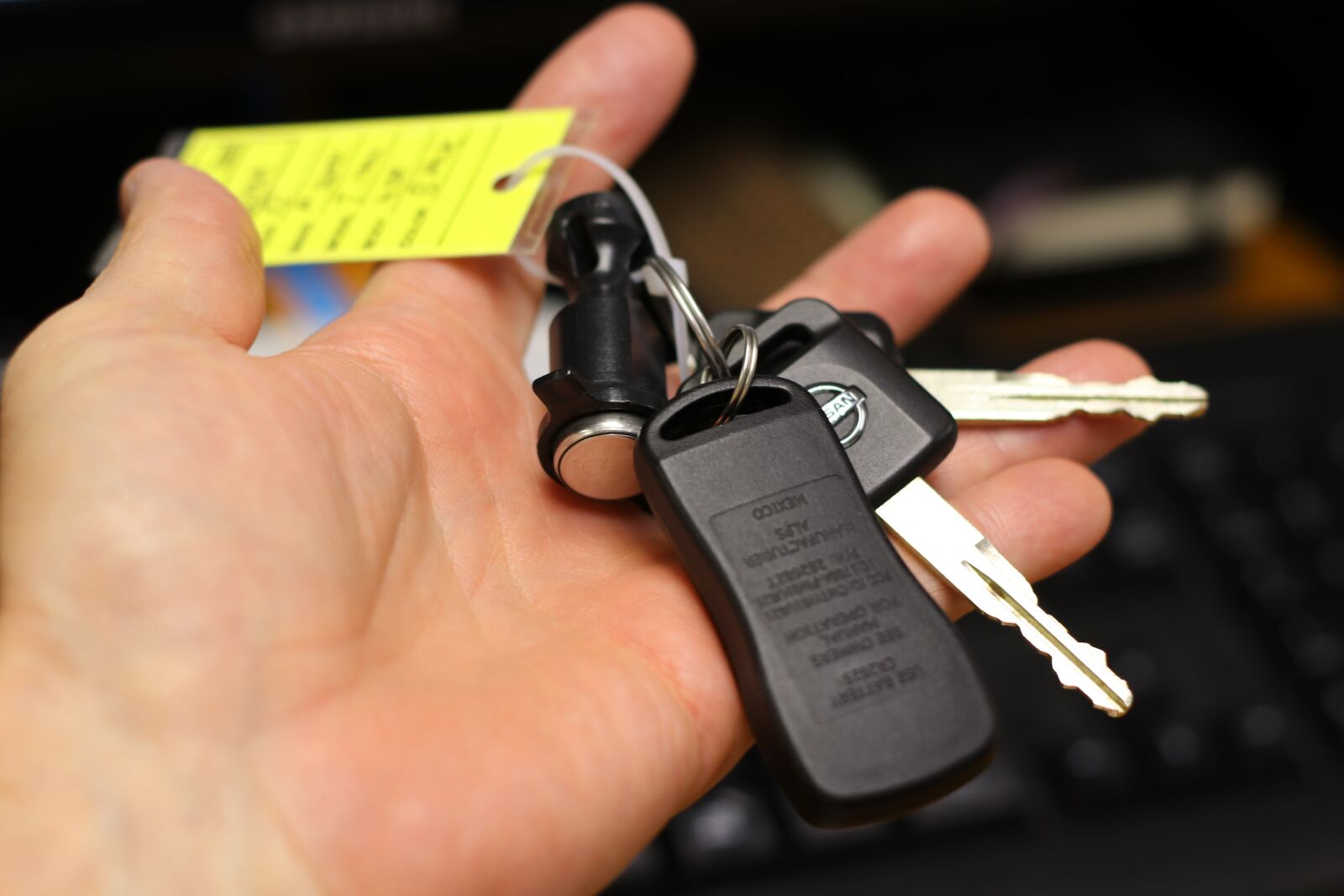 Canon EF 50mm F1.8 II sample photo. Hand, car car delivery photography