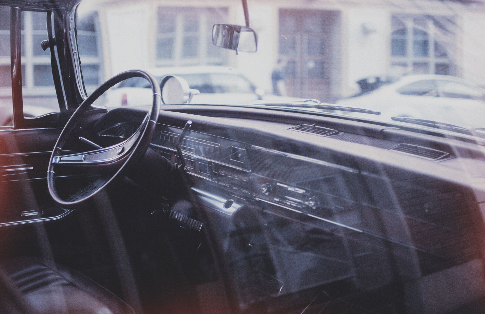 Nikon AF-S DX Nikkor 35mm F1.8G sample photo. Nicolas, desarno, old, car photography
