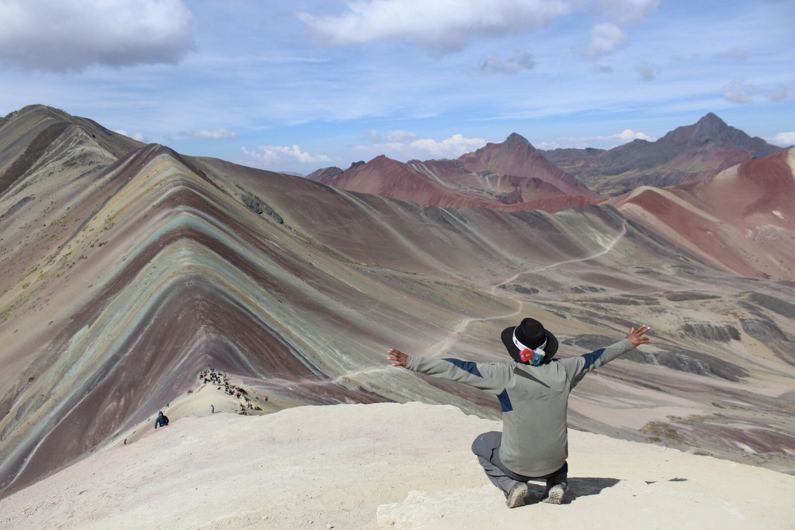 Canon EOS 1200D (EOS Rebel T5 / EOS Kiss X70 / EOS Hi) sample photo. Vinicunca, rainbow, mountain photography
