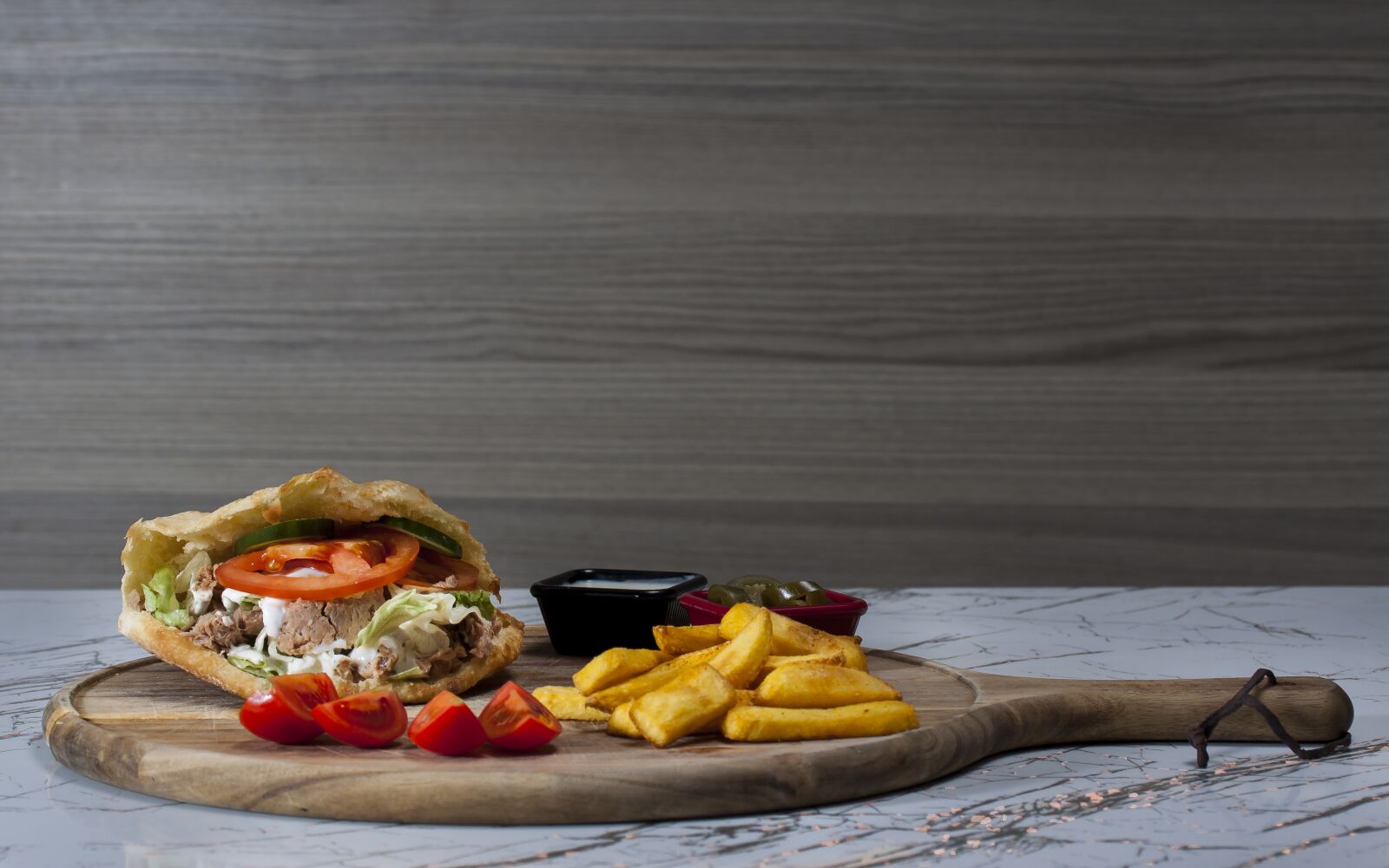 Canon EOS 50D sample photo. Food, tomato, dough photography