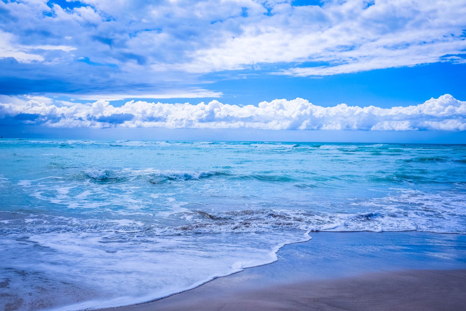 Fujifilm XF 23mm F1.4 R sample photo. Sea, ocean, water photography
