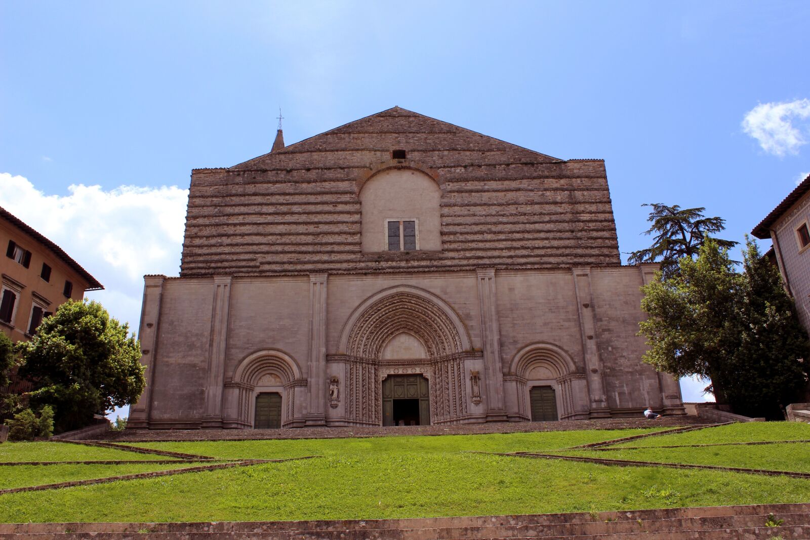 Canon EOS 1200D (EOS Rebel T5 / EOS Kiss X70 / EOS Hi) sample photo. Umbria, todi, san photography