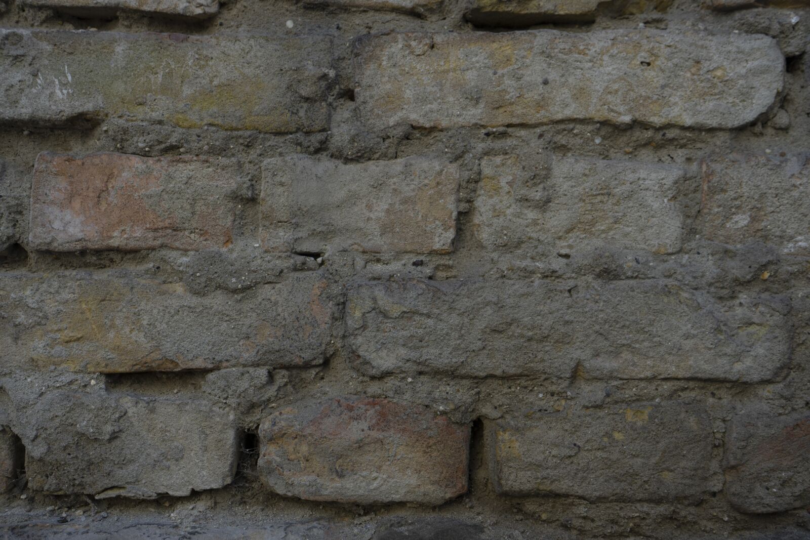 Sony a7 II + Sony FE 28-70mm F3.5-5.6 OSS sample photo. Brick, wall, background photography