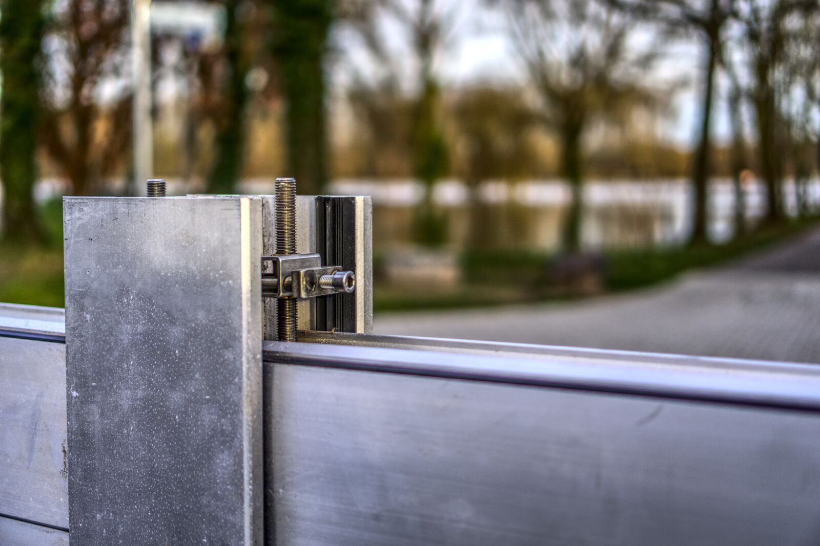 Sony a6000 + Sony E 35mm F1.8 OSS sample photo. Sheet piling, flood protection photography