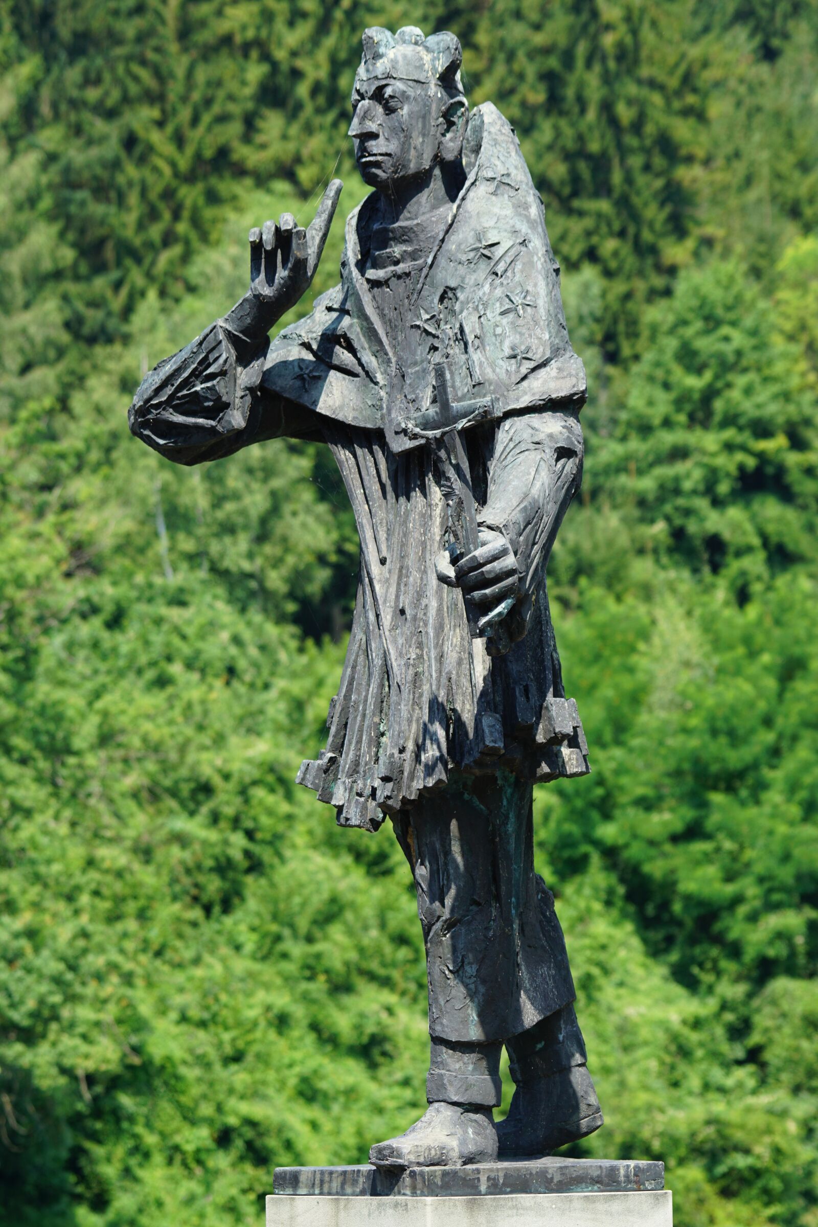 Sony ILCA-77M2 + Sony 70-400mm F4-5.6 G SSM sample photo. Holy nepomuk, bridge saint photography