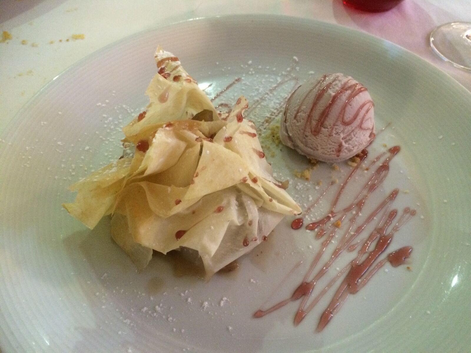 iPhone 5s back camera 4.15mm f/2.2 sample photo. Dessert, ice cream, kitchen photography