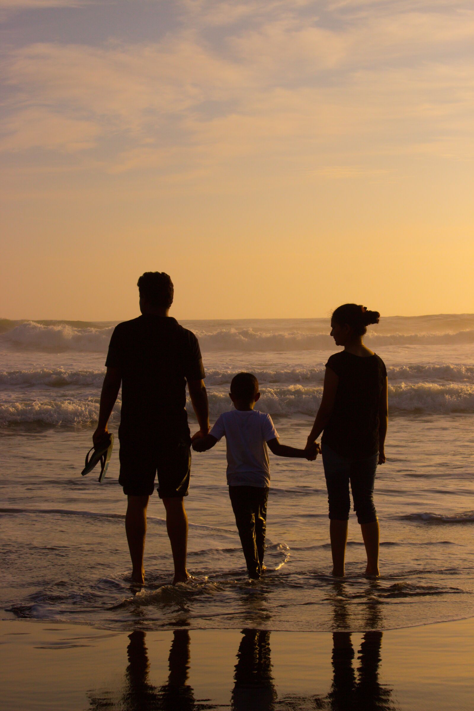 Canon EOS 700D (EOS Rebel T5i / EOS Kiss X7i) sample photo. Beach, love, couple photography