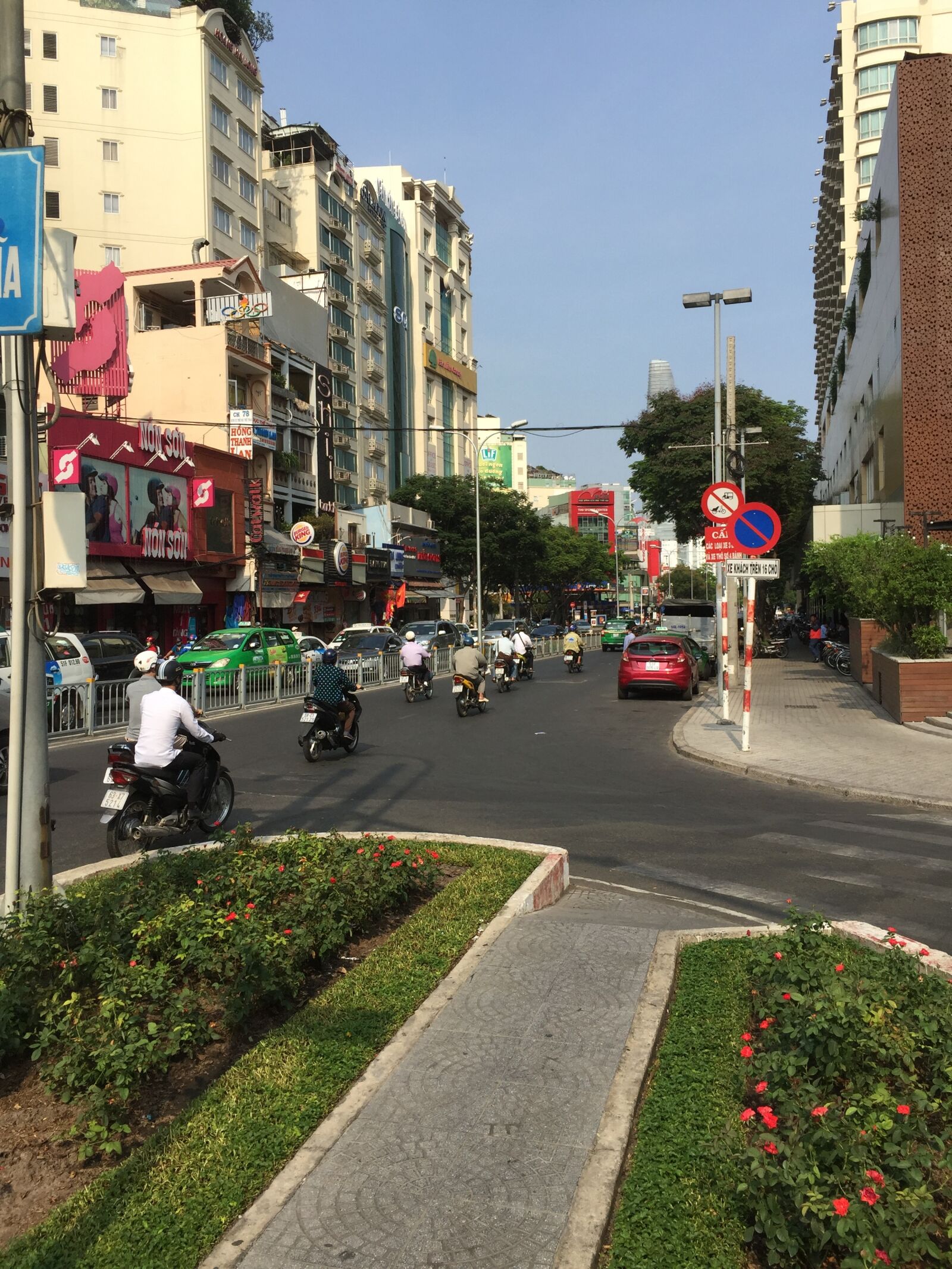 iPhone 6 Plus back camera 4.15mm f/2.2 sample photo. Motorbike photography