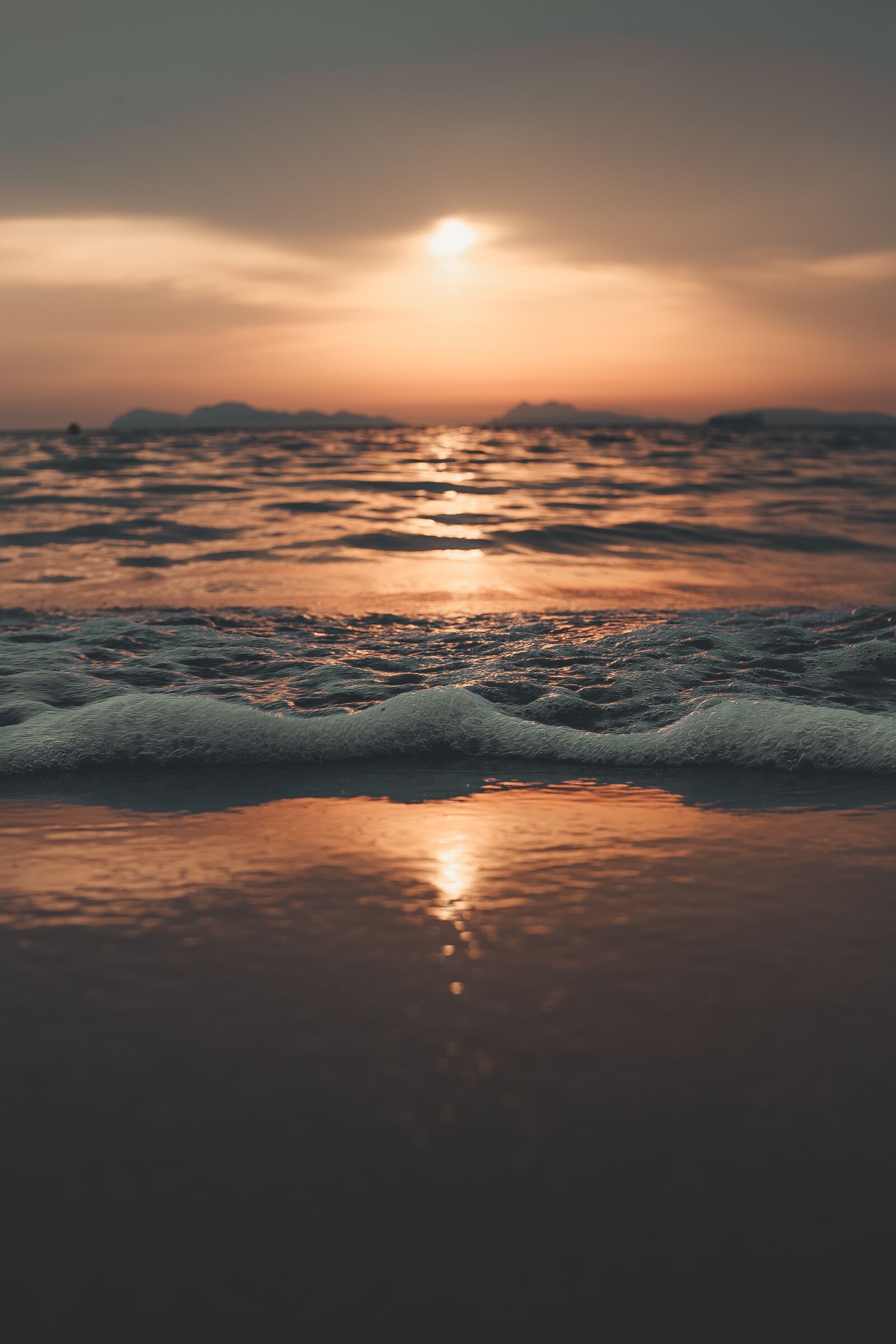 Canon EOS 6D sample photo. Bubble, sunset, frozen photography