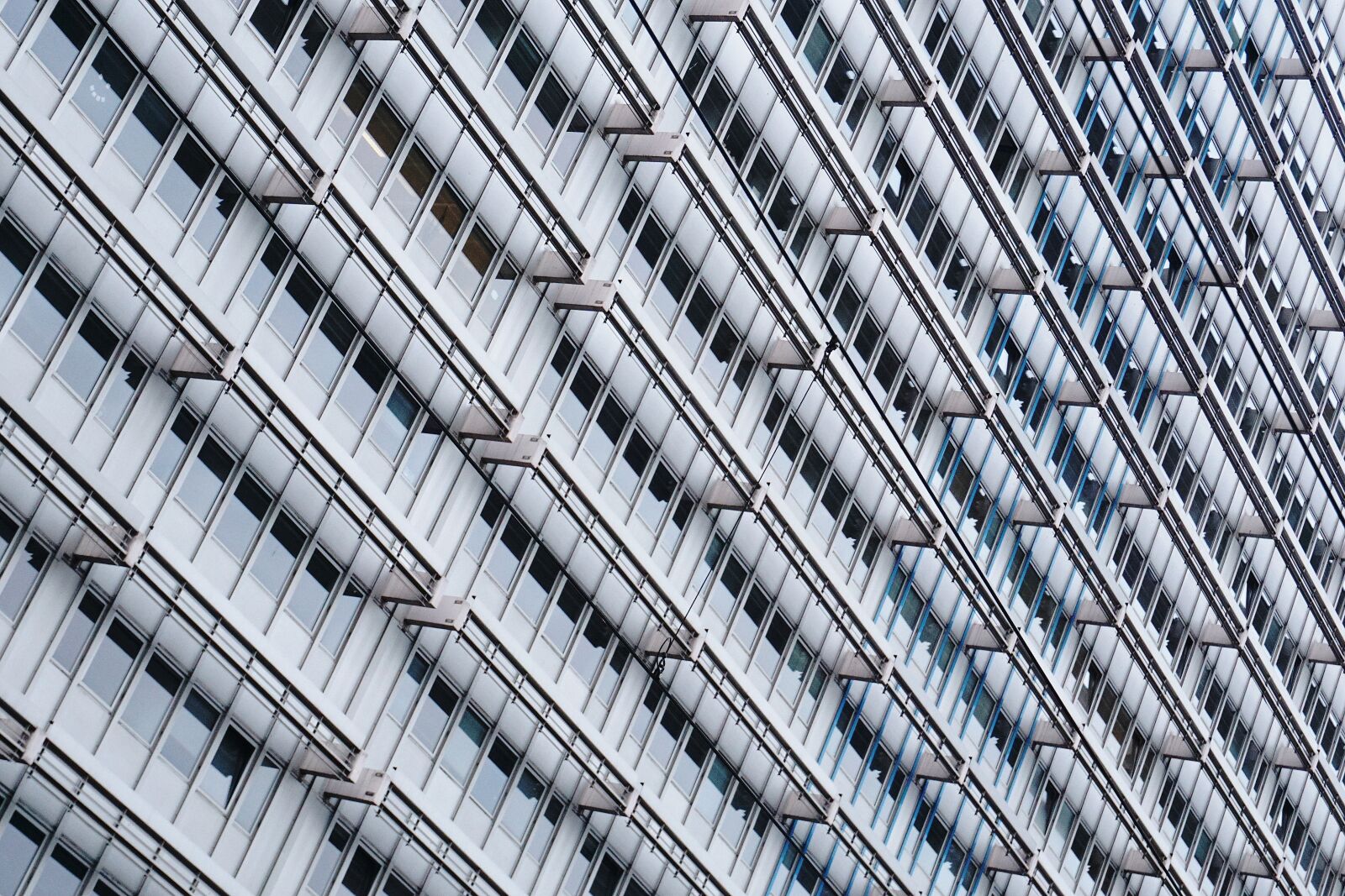 Sony a6000 sample photo. Aluminum, architecture, building photography