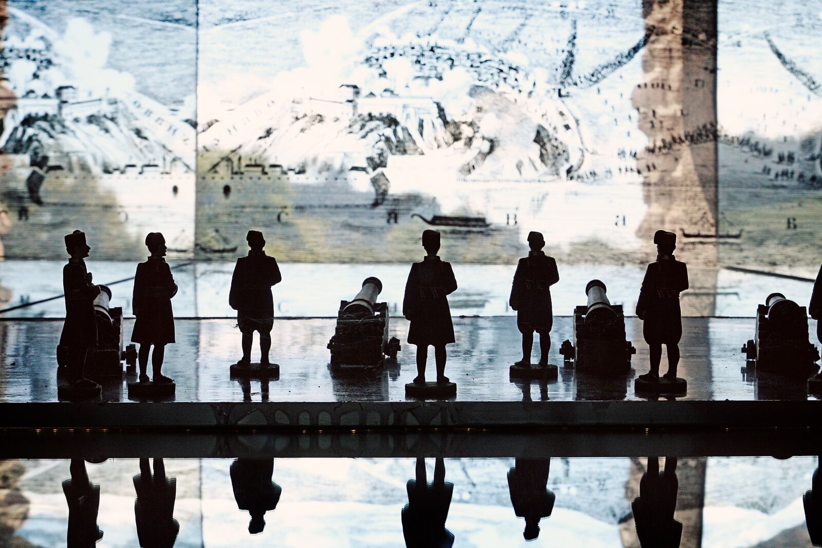 Canon EOS 40D sample photo. Soldiers, museum, danube photography