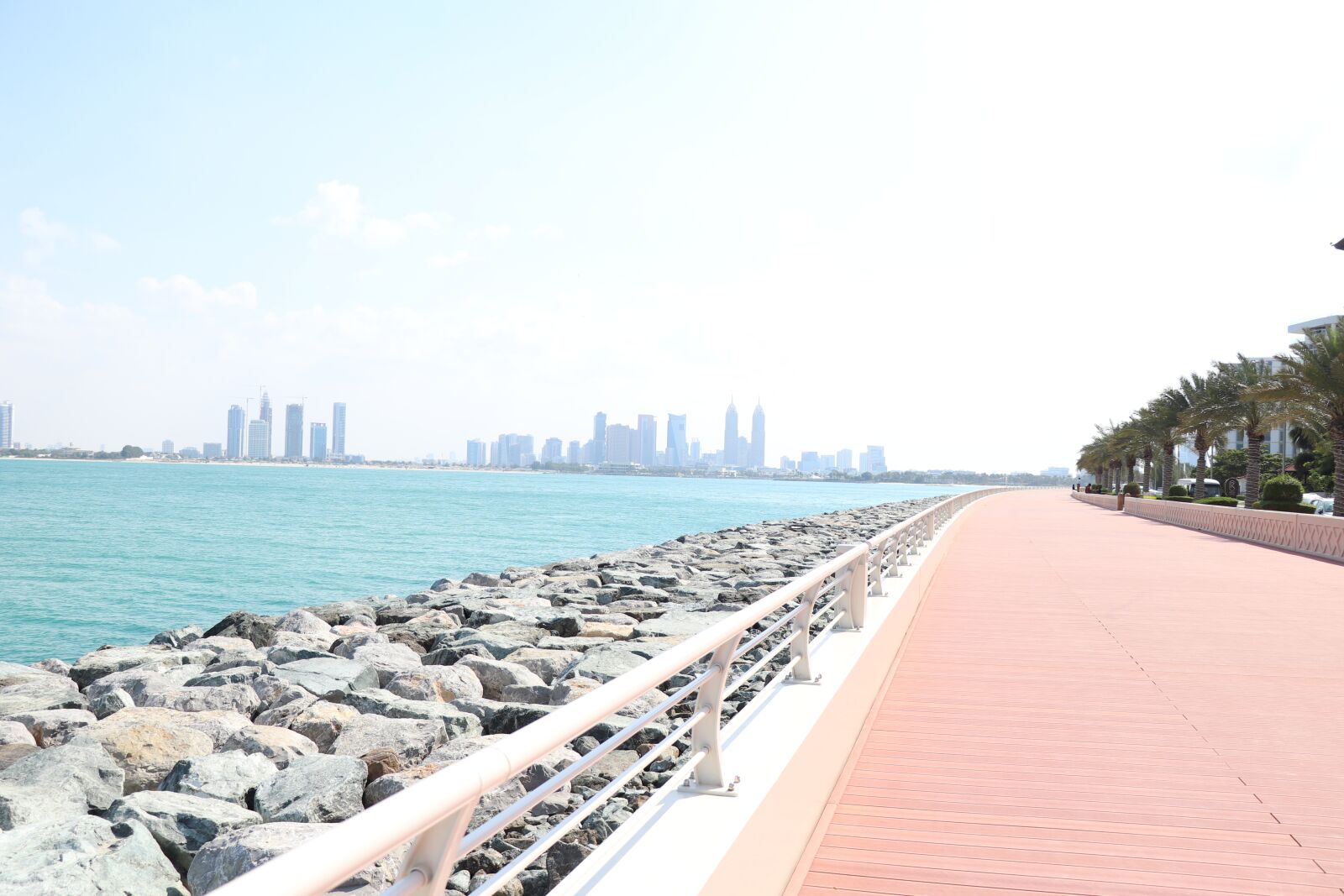 Canon EF-S 18-135mm F3.5-5.6 IS USM sample photo. Dubai, the palm jumeriah photography
