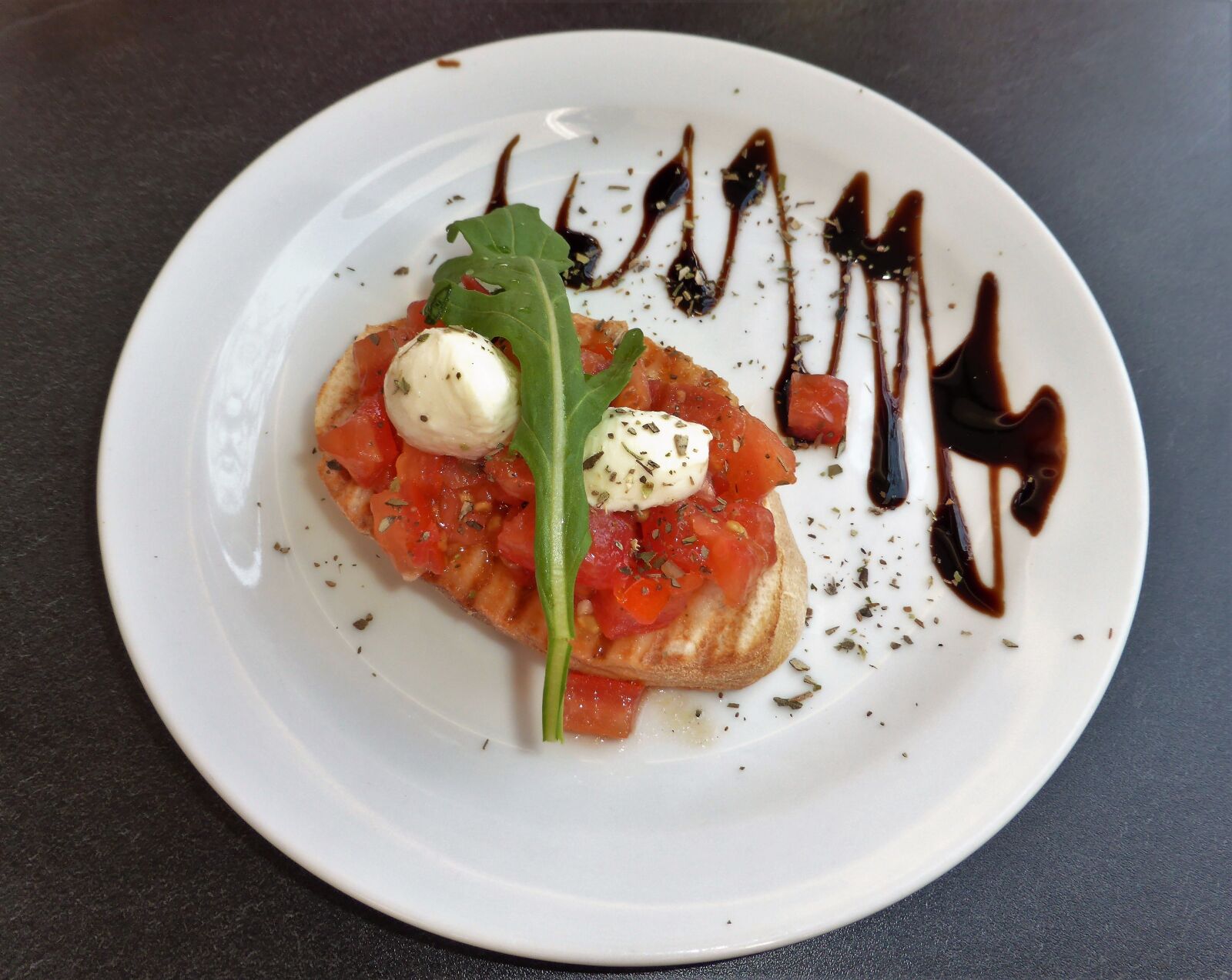 Panasonic Lumix DMC-ZS30 (Lumix DMC-TZ40) sample photo. Food, fresh, healthy photography