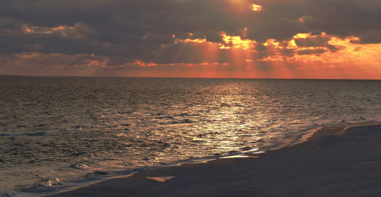 Olympus E-300 (EVOLT E-300) sample photo. Water, sunset, sea photography