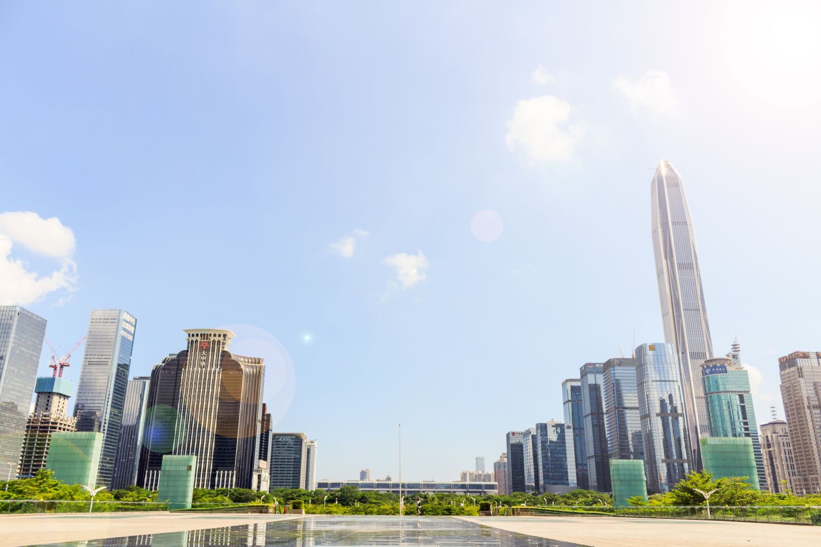 Canon EOS 1300D (EOS Rebel T6 / EOS Kiss X80) sample photo. Shenzhen, city, cityscape photography