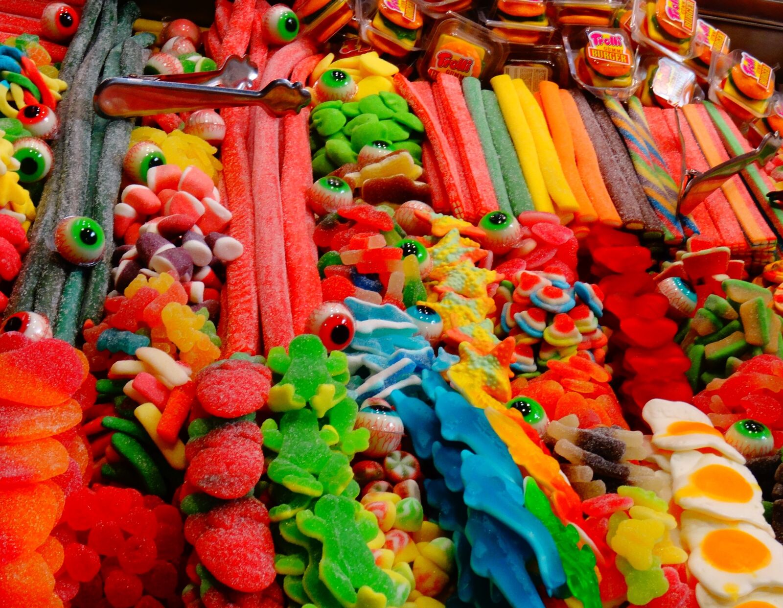 Sony DSC-HX50 sample photo. Candy, gummy, sweets photography