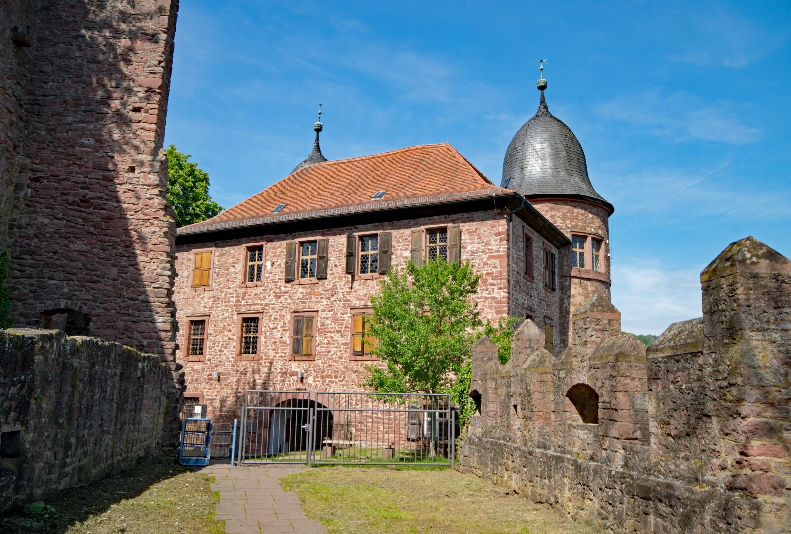 Nikon D5300 sample photo. Castle, wertheim, baden w photography