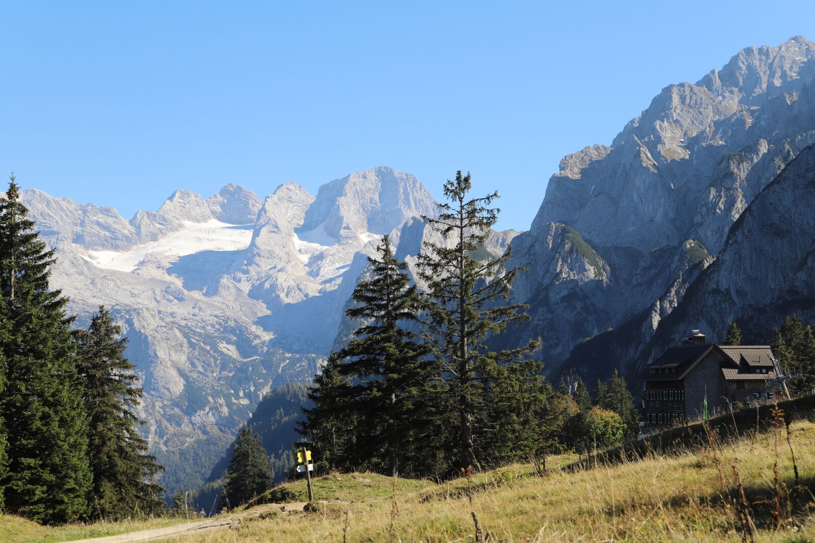 Canon EOS 6D Mark II sample photo. Mountain, summit, panorama photography
