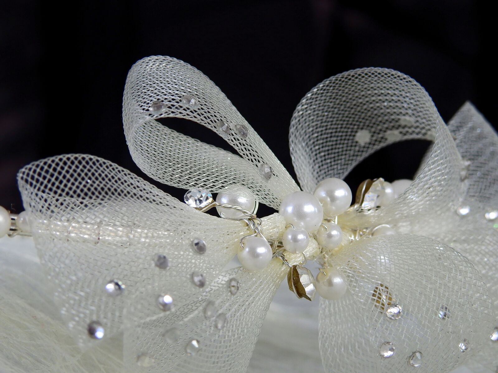 Nikon Coolpix P900 sample photo. Jewellery, deco, decoration photography