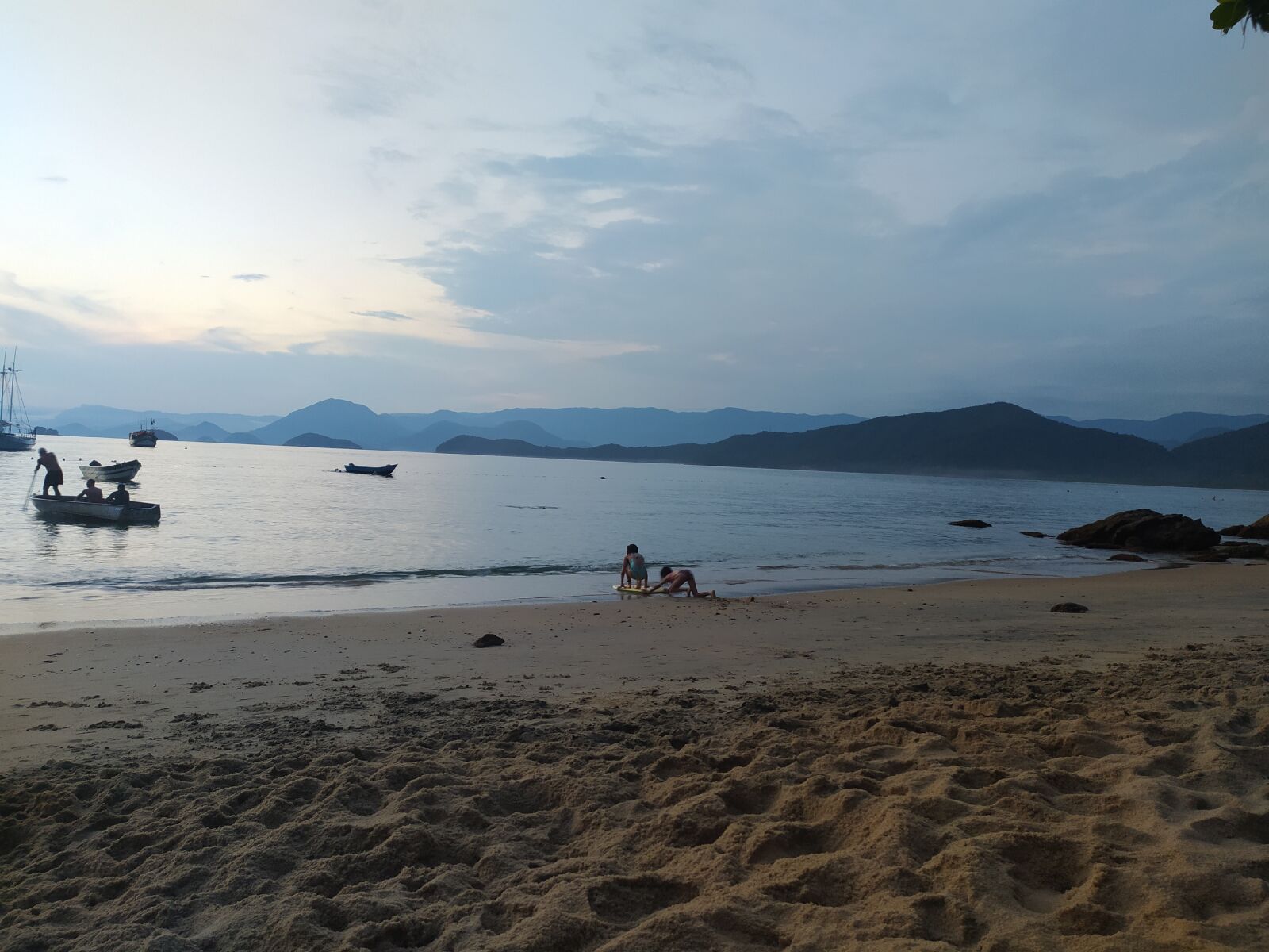Xiaomi Redmi Note 8 sample photo. Praia, beach, mar photography