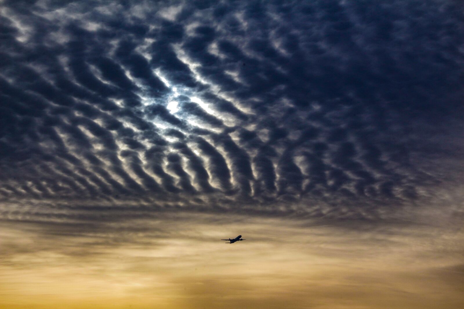 Canon TS-E 90mm F2.8 Tilt-Shift sample photo. Morning, clouds, take off photography