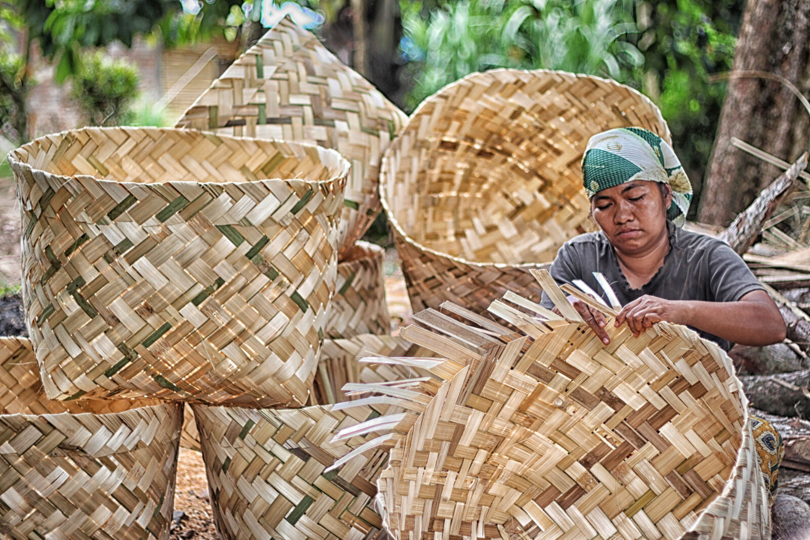 Canon EOS 500D (EOS Rebel T1i / EOS Kiss X3) + Canon EF 50mm F1.8 II sample photo. Katidiang, tradisional, handmade, in photography