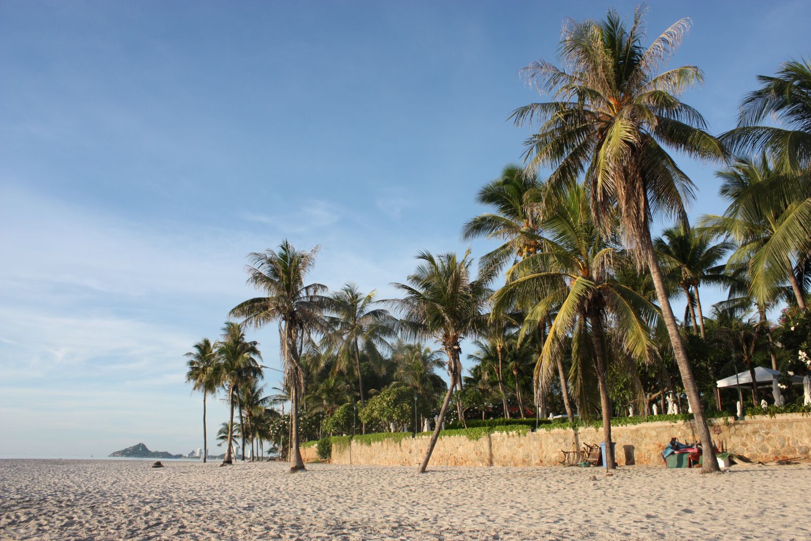 Canon EOS 450D (EOS Rebel XSi / EOS Kiss X2) sample photo. Huahin, hua hin, beach photography