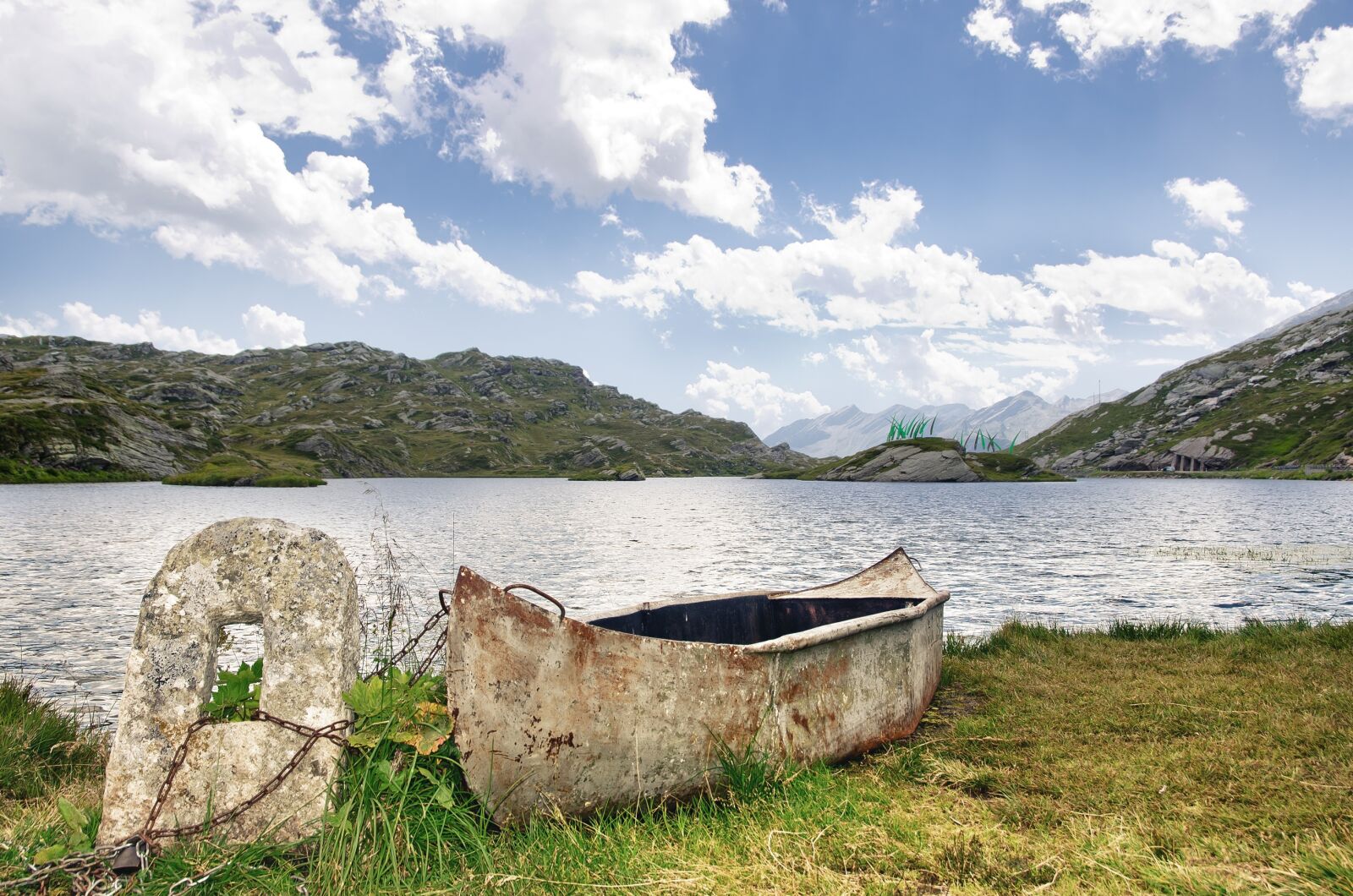 Nikon D7000 sample photo. Lake, boat, mountain photography
