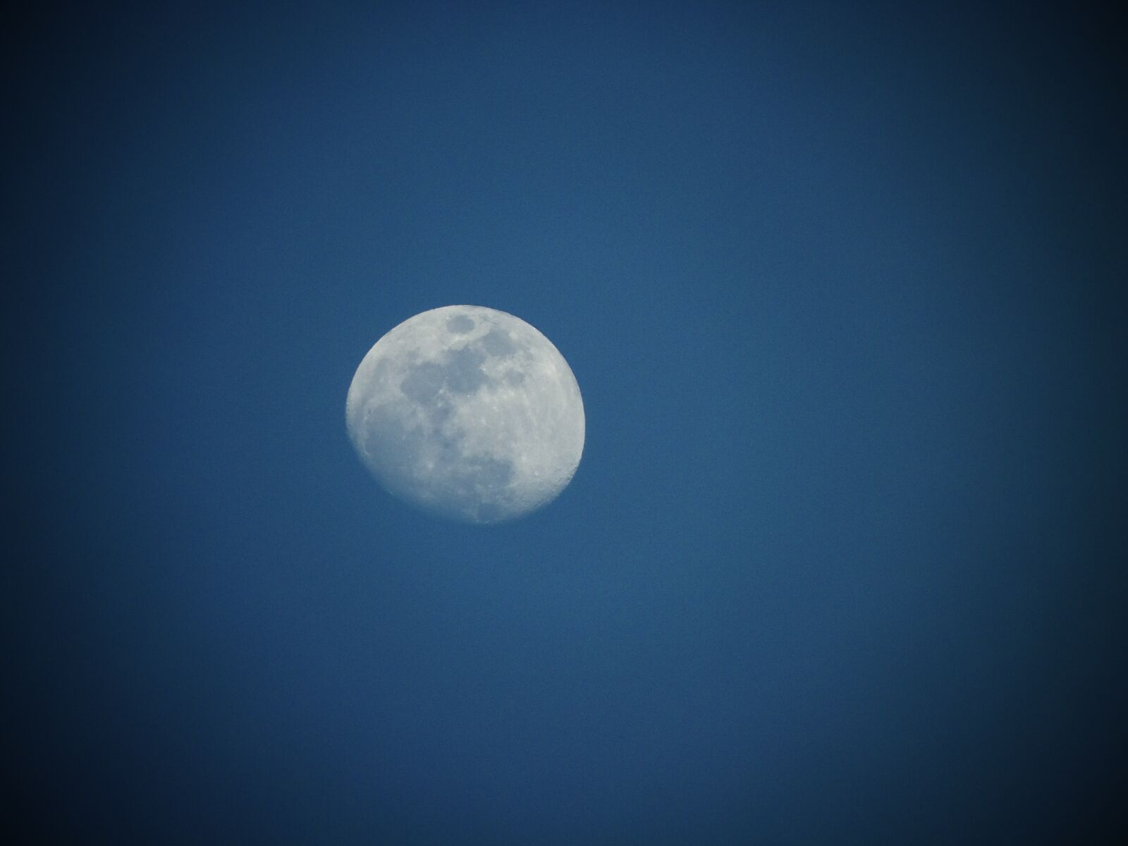 Olympus SP-810UZ sample photo. Moon, space, sky photography