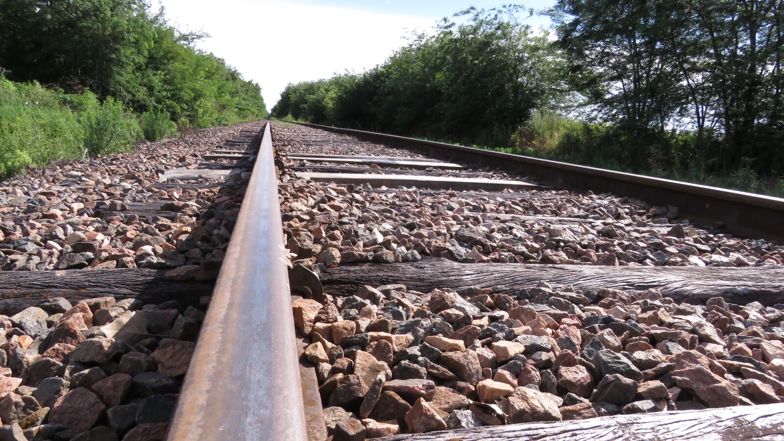 Canon PowerShot SX60 HS sample photo. Train, rail, travel photography