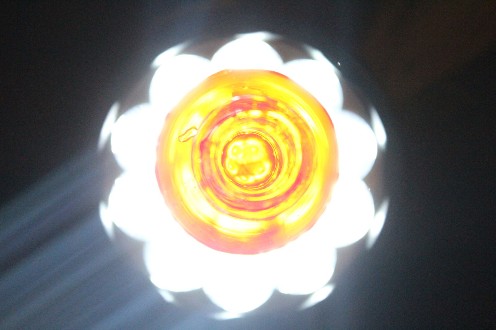 Canon EOS 1200D (EOS Rebel T5 / EOS Kiss X70 / EOS Hi) sample photo. Bottle, crystal, glass, ink photography