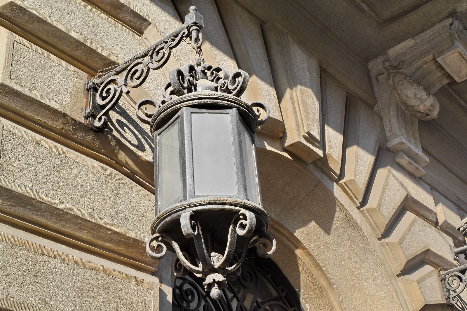 Nikon D5500 sample photo. Cast iron, lamp, architecture photography