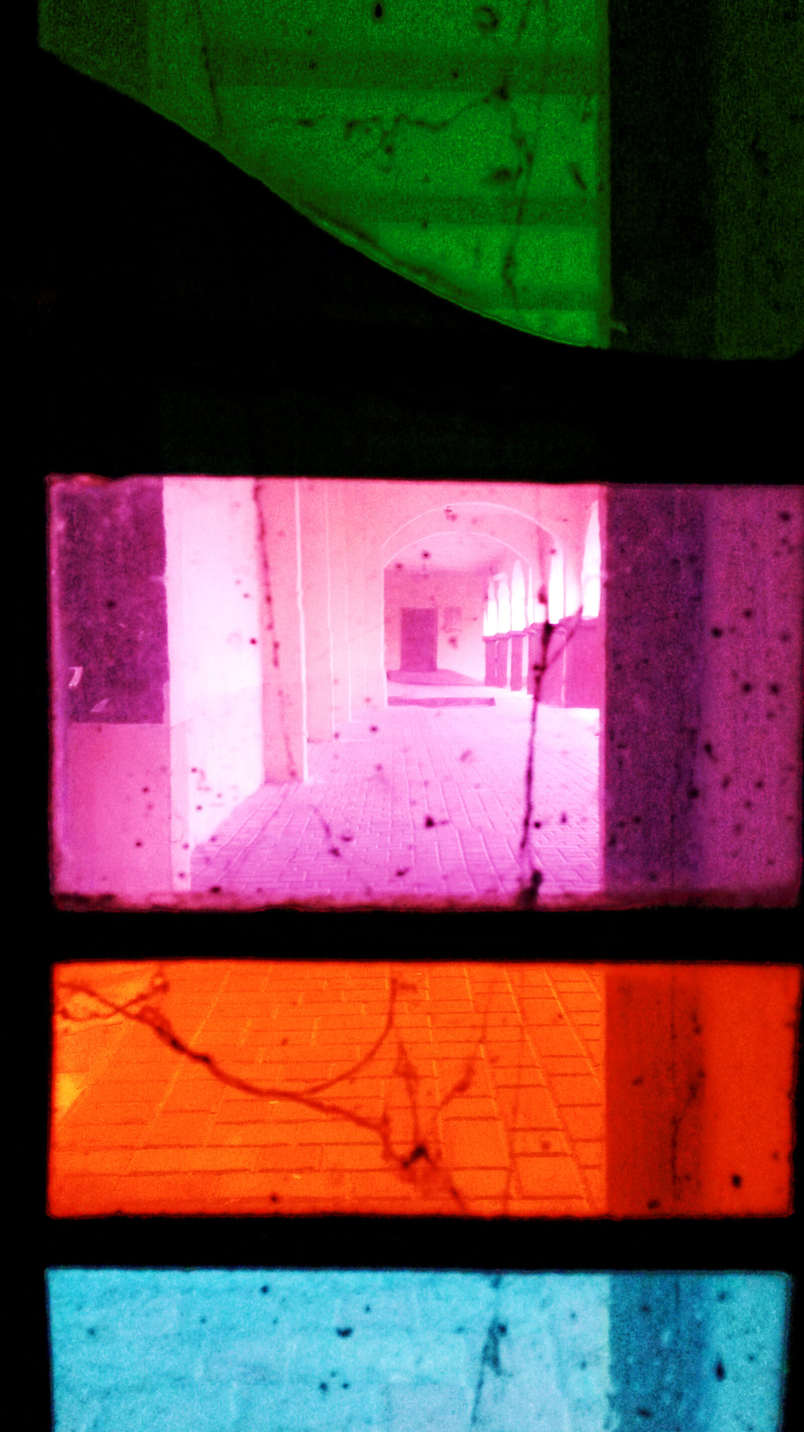 Samsung Galaxy S4 Mini sample photo. Church, stained, glass photography