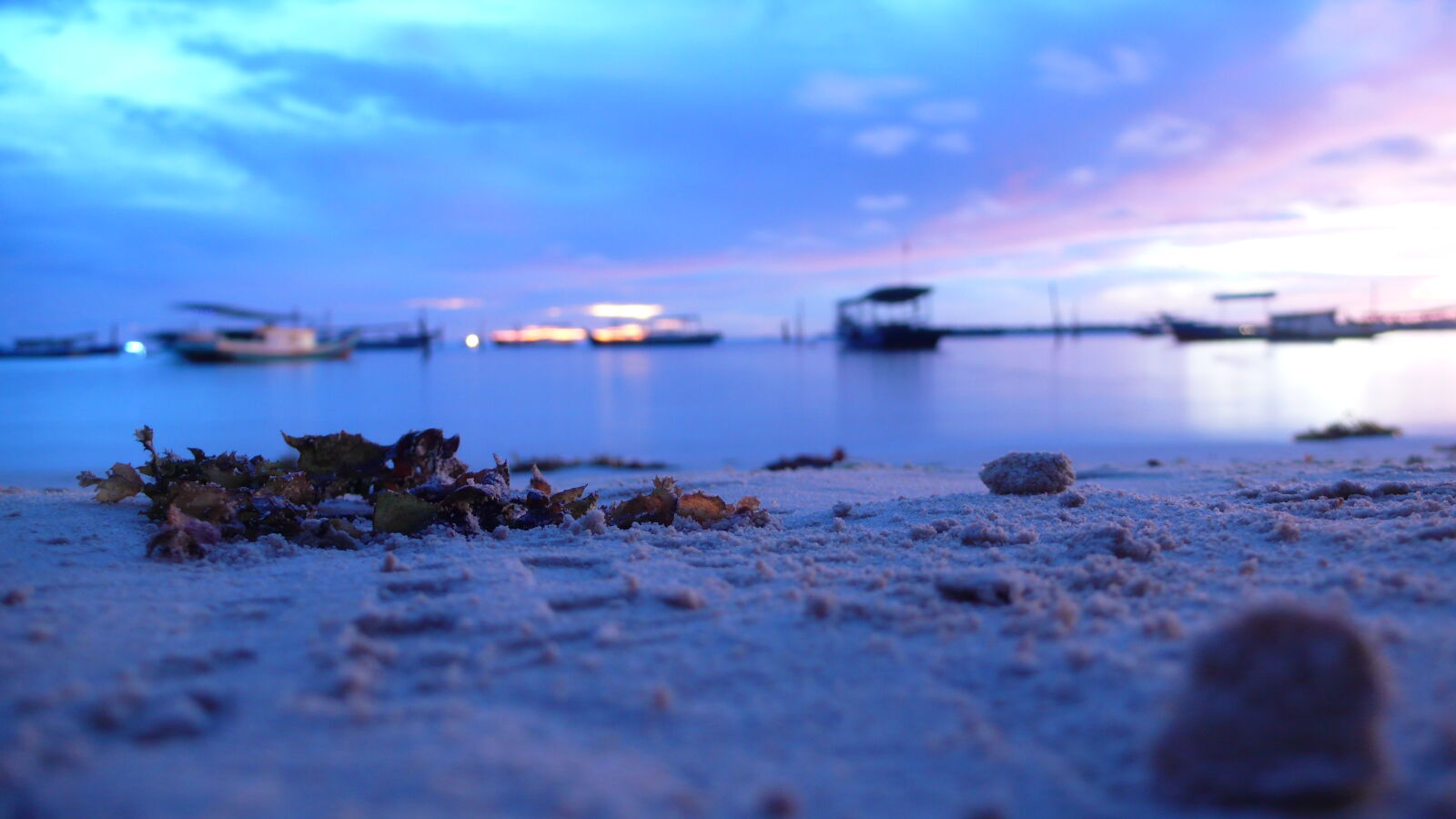Panasonic DMC-LX2 sample photo. Beach, belitung, dawn, indonesia photography