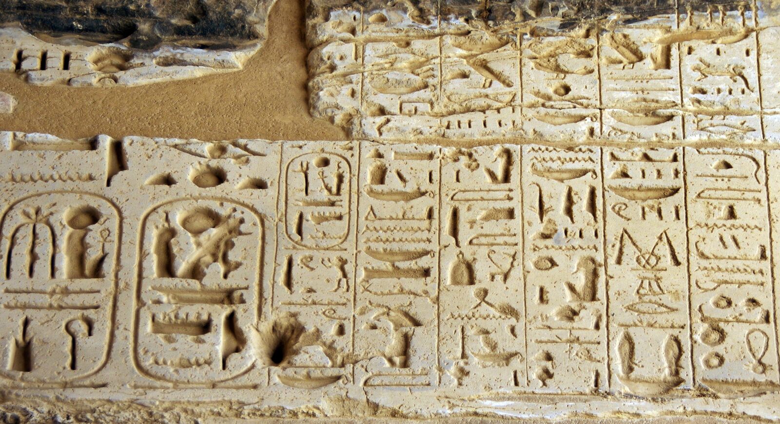 Pentax K-5 sample photo. Egypt, medinet-habu, hieroglyphs photography