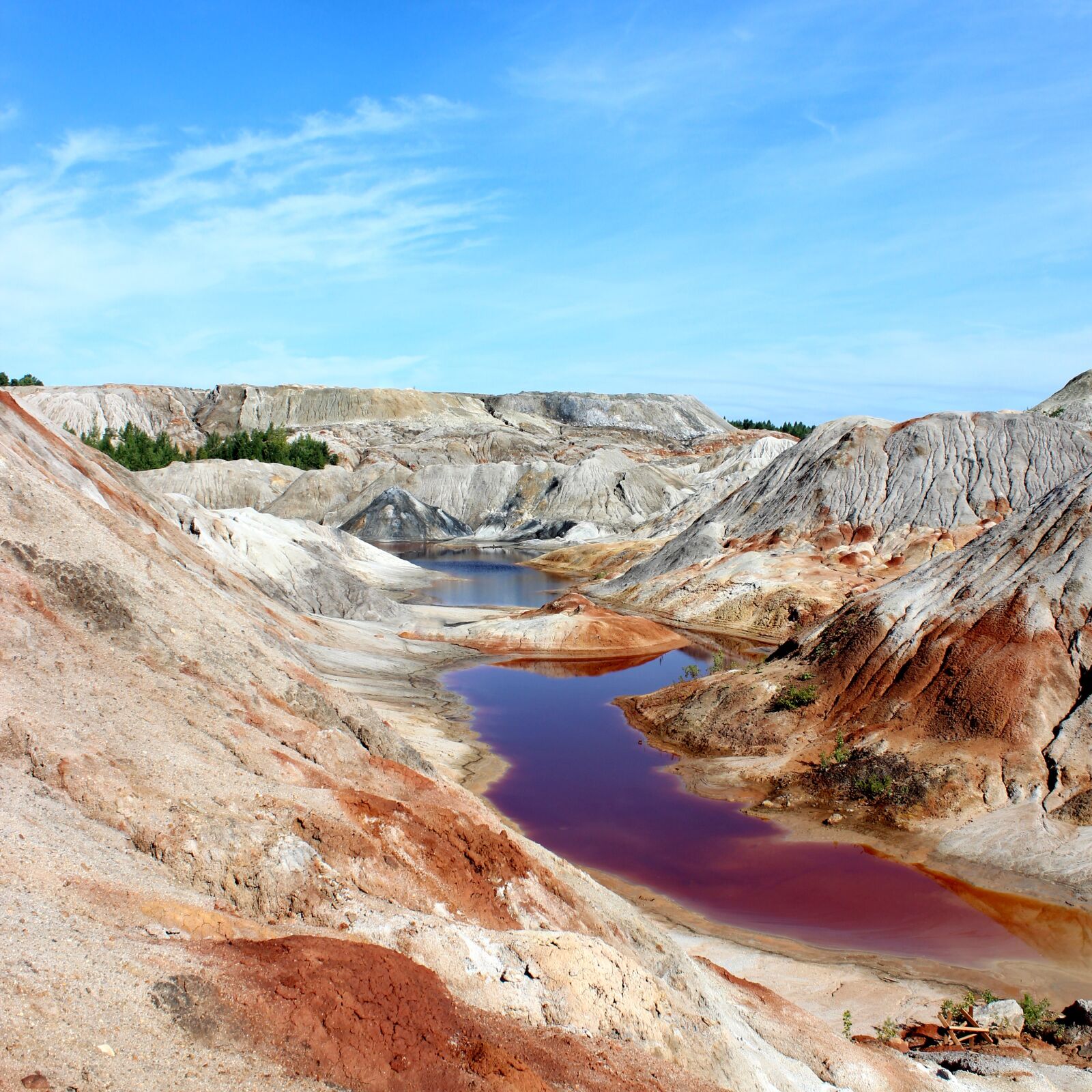 Canon EOS 600D (Rebel EOS T3i / EOS Kiss X5) sample photo. Mars, mountains, quarry photography