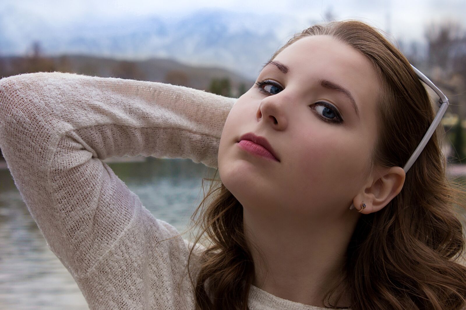 Canon EOS 600D (Rebel EOS T3i / EOS Kiss X5) sample photo. Girl, portrait, person photography