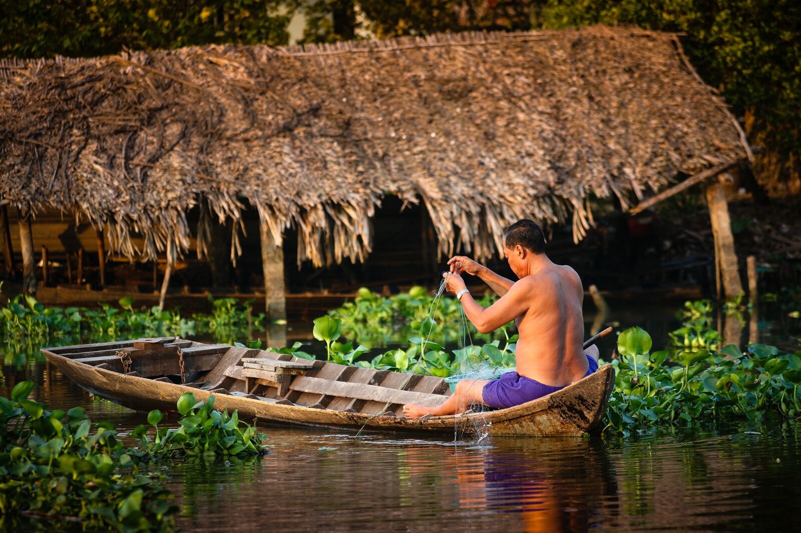 Canon EOS 5D sample photo. Fish men, subsistence, life photography