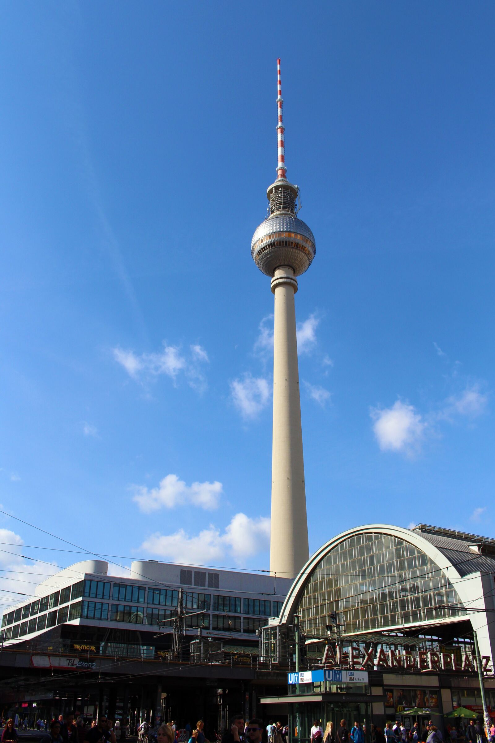 Canon EOS 700D (EOS Rebel T5i / EOS Kiss X7i) sample photo. Railway station, berlin, metro photography