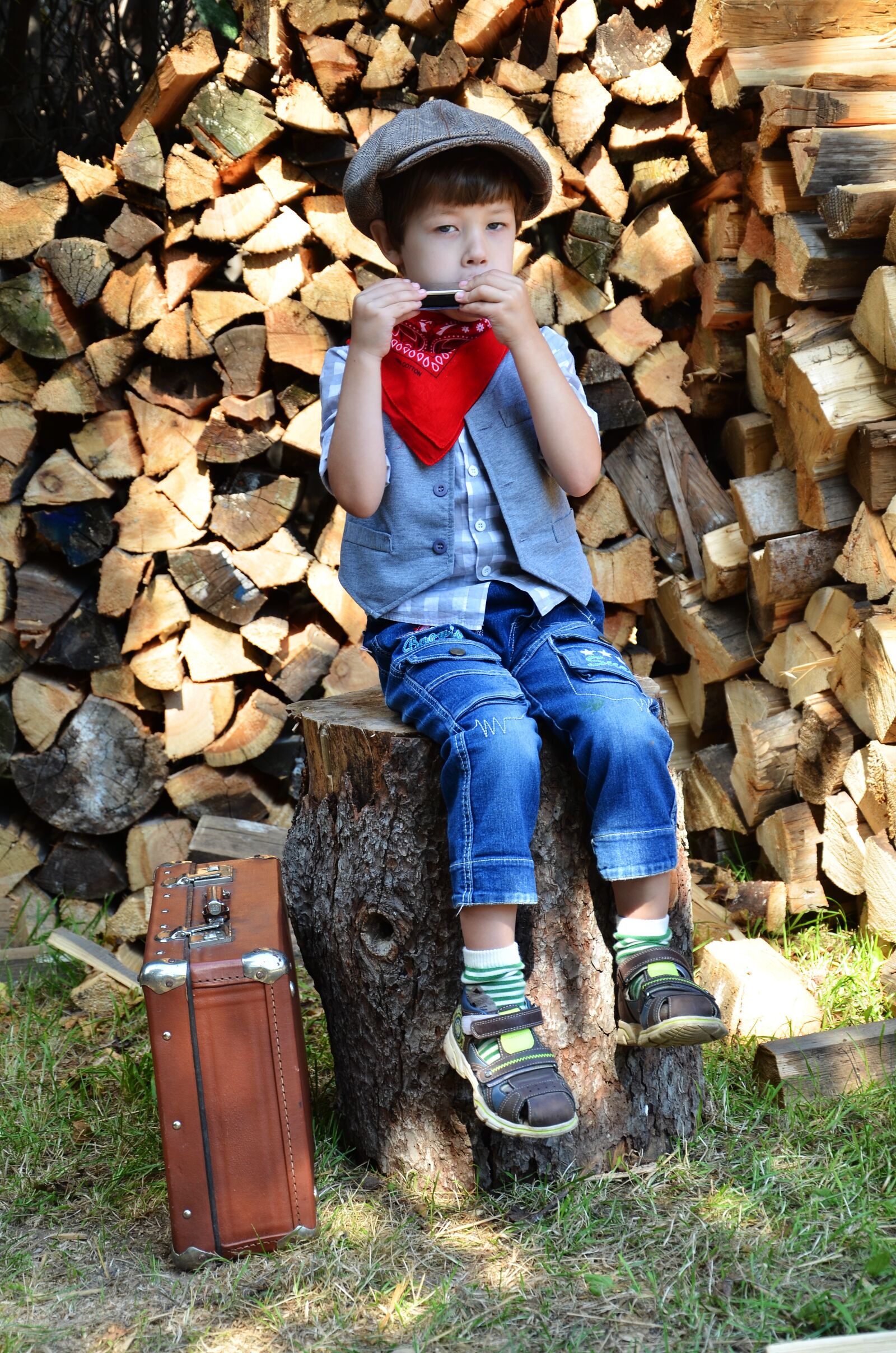 Nikon D7000 sample photo. Harmonica, boy, kids photography