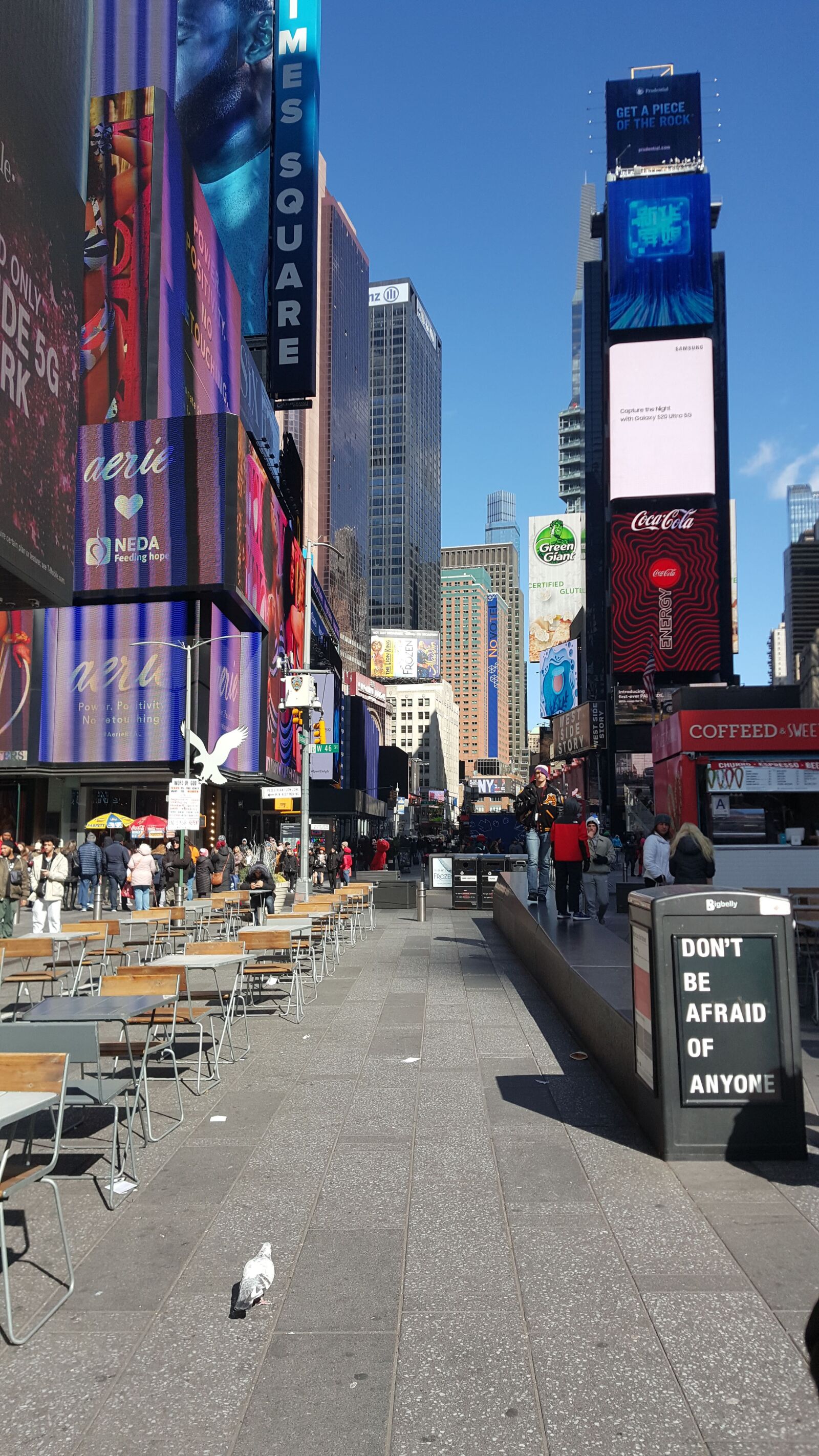 Samsung Galaxy Note5 sample photo. Time square, nyc, street photography