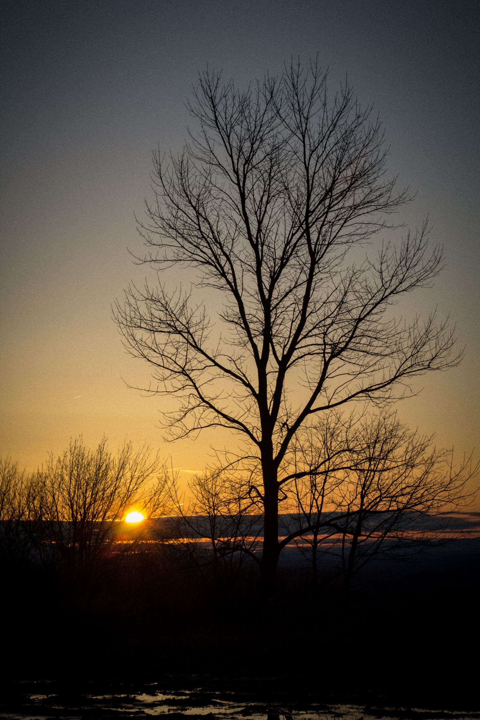 Canon EOS 1200D (EOS Rebel T5 / EOS Kiss X70 / EOS Hi) sample photo. Sunrise, mountain top, winter photography
