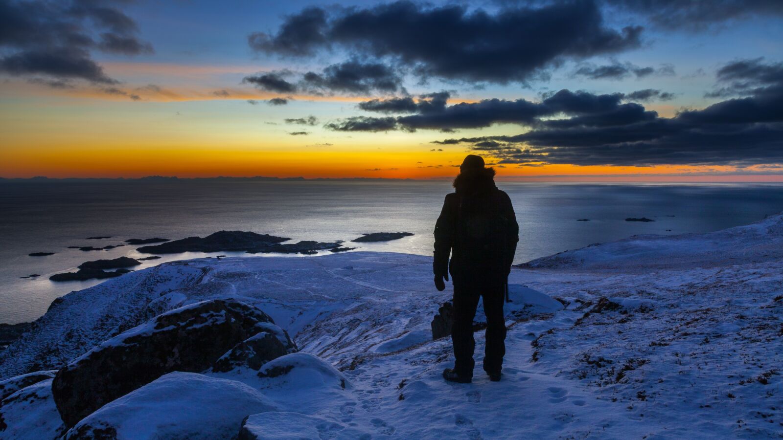 Canon EOS 5D Mark II sample photo. Lofoten, ballstad, norwegian photography