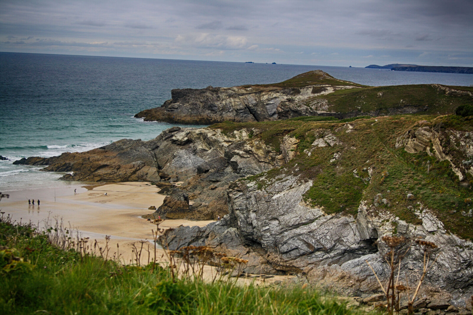Canon EF-S 18-55mm F3.5-5.6 II sample photo. Beach, cornwall photography