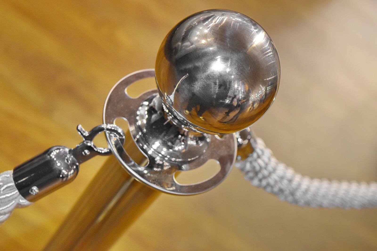 Nikon D5500 sample photo. Barrier, device, shining, vintage photography