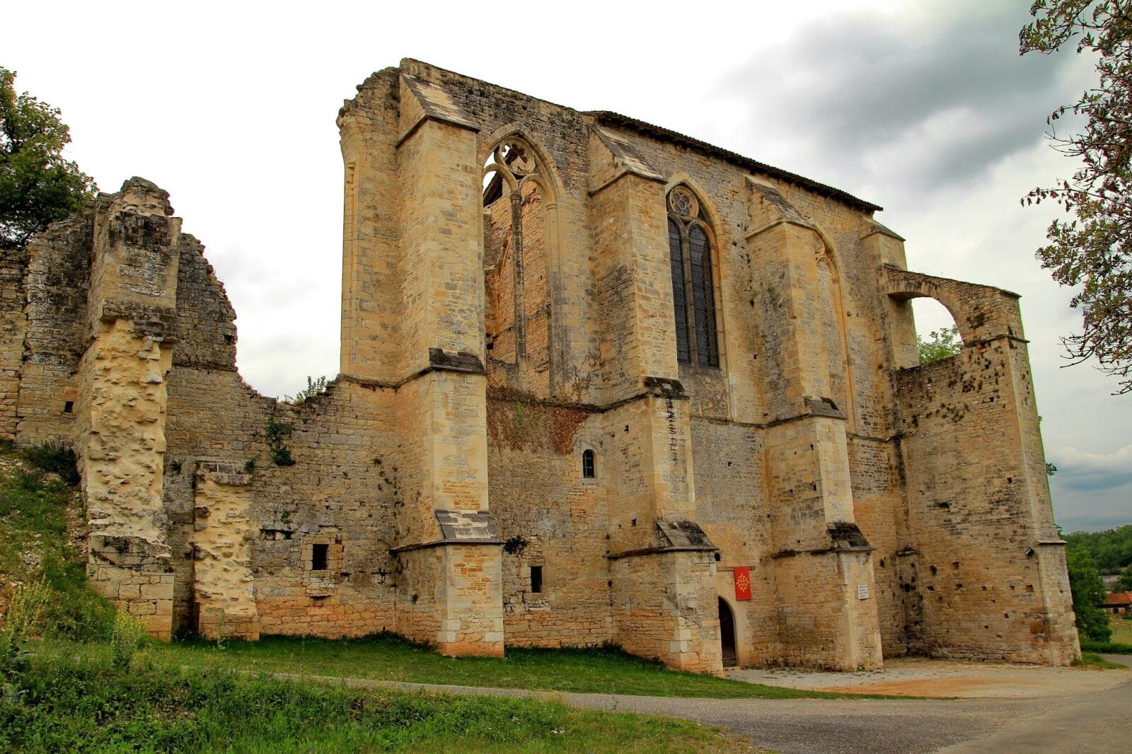 Canon EOS 600D (Rebel EOS T3i / EOS Kiss X5) sample photo. Monastery, ruin, monastery ruins photography