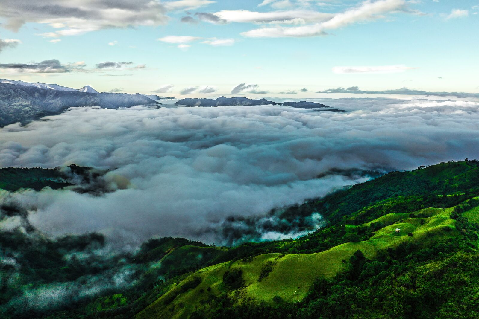 Hasselblad L1D-20c sample photo. Landscape, mountains, sky photography