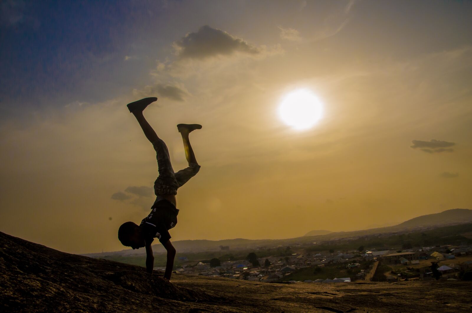 Nikon D5100 sample photo. Silhouette, sunset, child photography