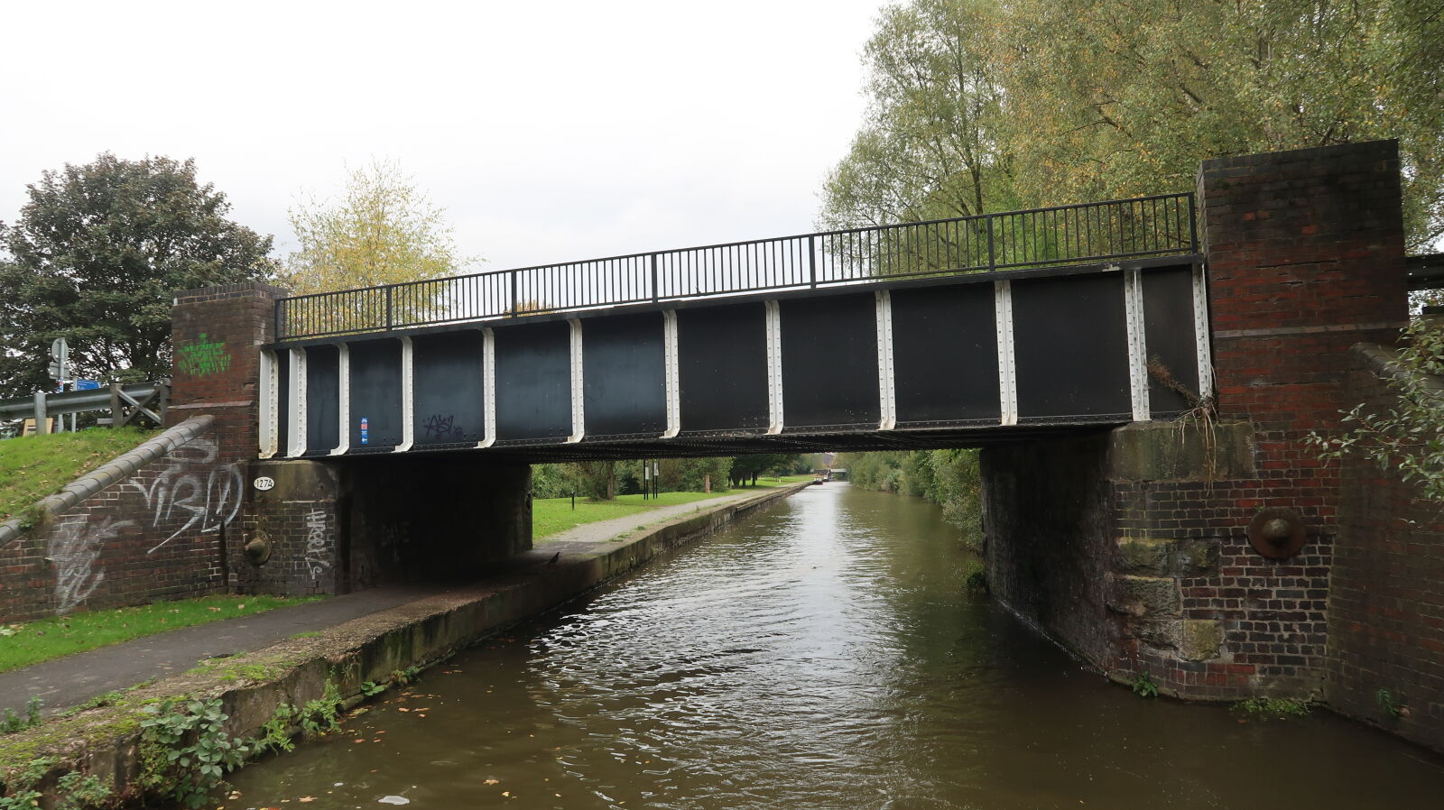 Canon PowerShot G7 X Mark II sample photo. Canal, bridge photography