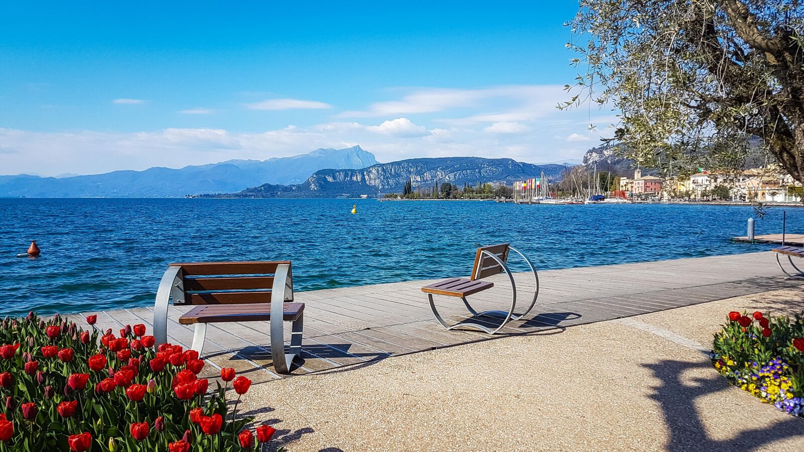 Samsung Galaxy S7 Edge sample photo. Bardolino, lago di garda photography